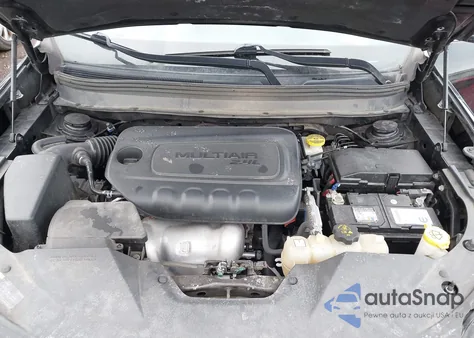 2019 Jeep Cherokee Latitude Plus 4X4 from USA, damaged, VIN 1C4PJMLB7KD302008